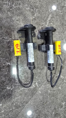 BMW 7.40 G11 G12 SAĞ SOL KAPUT FİŞEKLERİ EGE OTOMOTİV BURSA