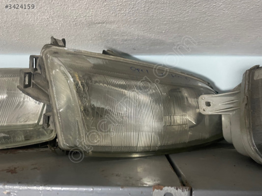 OPEL VECTRA B SAĞ ÖN FAR