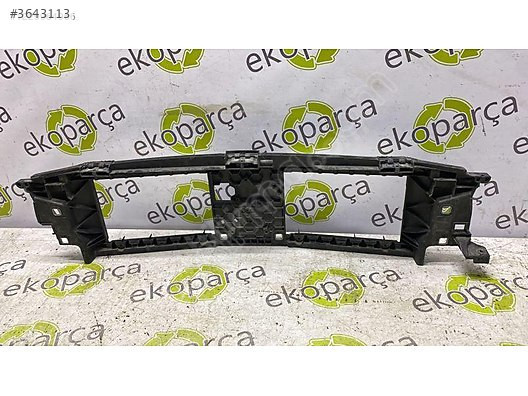 MERCEDES C SERİSİ 2021 2024 W206 ÖN PANJUR HAVA KANALI A20662240