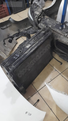 BMW 5.25 XDRİVE 2.5 DİZEL  RADYATÖR SET