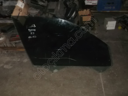 BMW X5 ÇIKMA SAĞ ÖN KAPI CAMI