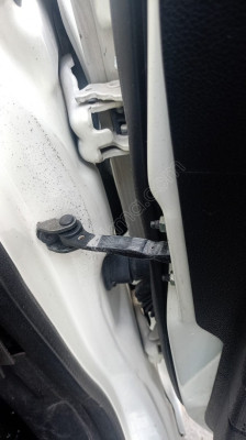 ford fiesta sağ ön kapı gergisi