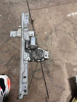 PEUGEOT 207 ÖN SAĞ CAM KRİKOSU MEKANİZMA KOMPLE