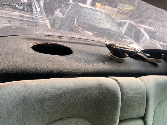 FORD ESCORT 96 MODEL ARKA CAM ALTI PANDİZOT RAF