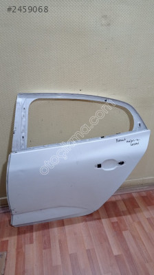 Reno megan 4 sol arka japi