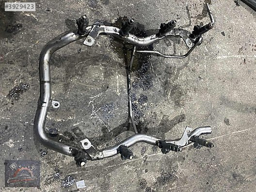 BMW X5 4.4 V8 M62 ORJİNAL ENJEKTÖR TAKIMI