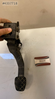 6Q1721059D skoda fabia 2001 debriyaj pedalıve merkezi