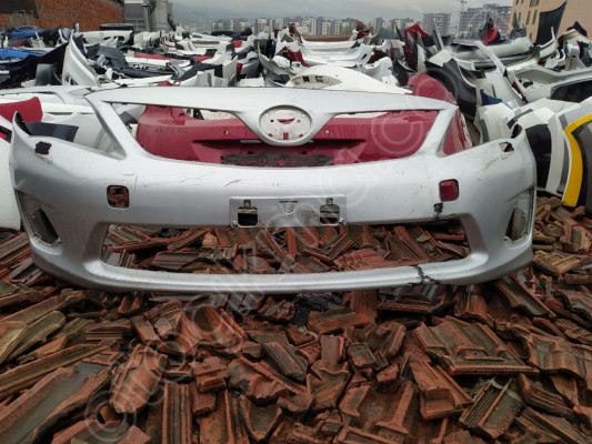 TOYOTA COROLLA ÖN TAMPON