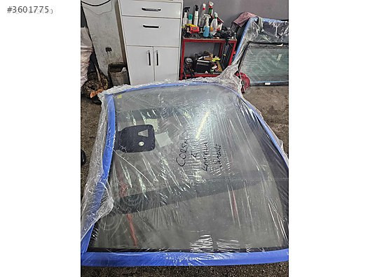 OPEL CORSA E KAMERALI ÖNCAM