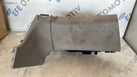 mercedes e w211 2004 çıkma orjinal torpido kapağı (son fiyat)