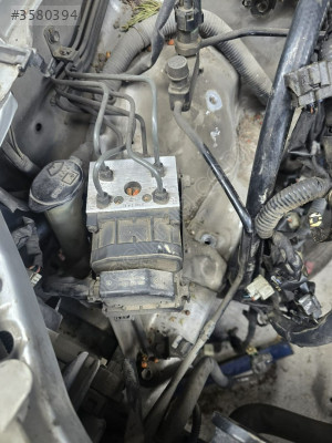 2002 2005 corolla abs beyini