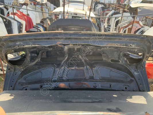 Honda civic bagaj kapağı