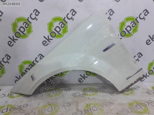 2008-2013 Mercedes C Serisi W204 Sol Ön Çamurluk A2048810901