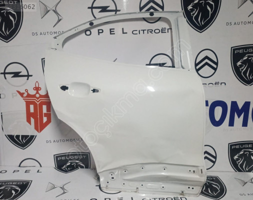 OPEL MOKKA SAĞ ARKA KAPI