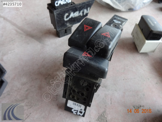 MAZDA 3 2005 ÇIKMA DÖRTLÜ SİNYAL DÜĞMESİ