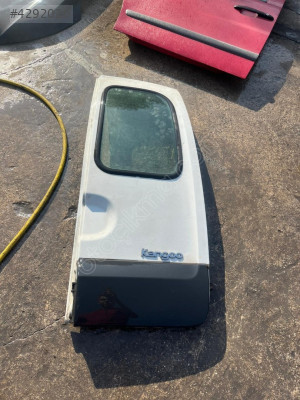RENAULT KANGOO 2 BAGAJ KAPAĞI SAĞ