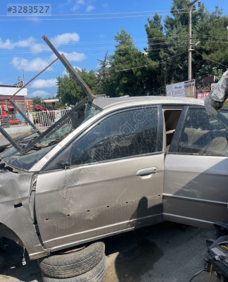 Honda vtec 2 sol ön kapı az hasarlı