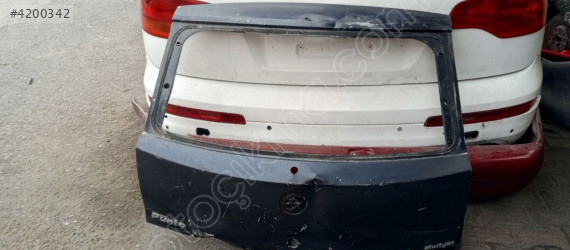 FİAT PUNTO BAGAJ KAPAĞI
