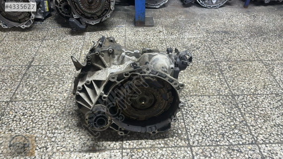 VOLKSWAGEN PASSAT B8 1.6 OTOMATİK ŞANZIMAN BURSA MG