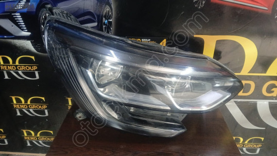 RENAULT MEGANE 4 TOUCH SAĞ ÖN FAR 260102686R