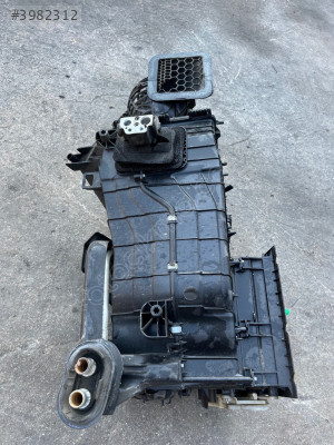 Volkswagen Transporter T5 Kalorifer Kutusu