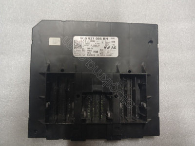 5Q0937086BN Elektrik Kontrol Ünitesi Octavia