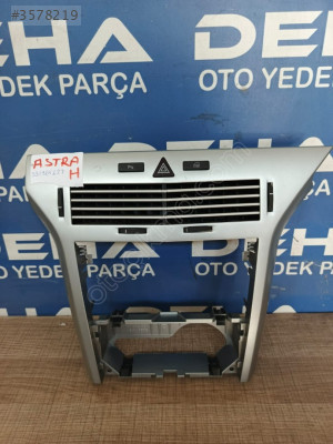 OPEL ASTRA H TEYP ÇERÇEVESİ