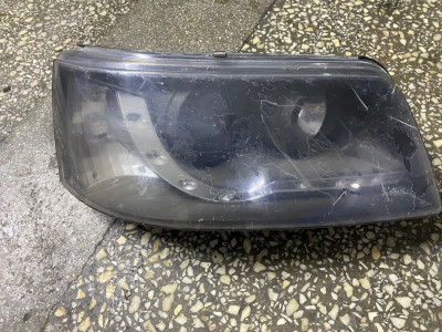 T5 mercekli sağ tek far