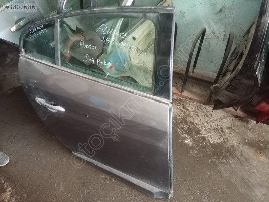RENAULT FLUENCE SAĞ ARKA KAPI GÜÇMANLAR OTO
