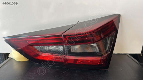 NİSSAN JUKE LEDLİ SAĞ STOP TAKIMI ORJİNAL 2019-2024