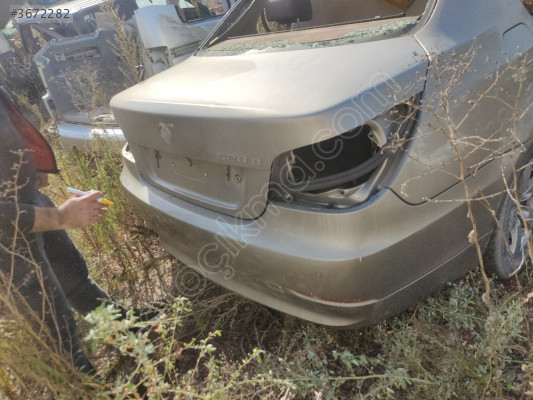 BMW 520 E60 BAGAJ KAPAĞI ÜÇEL OTO ÇIKMA BURSA