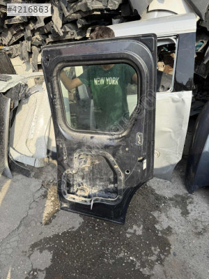 Ford cornet sağ orta kapı