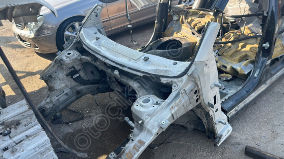 VOLKSWAGEN POLO KESME ÖN SAĞ SOL PODYA MG OTO