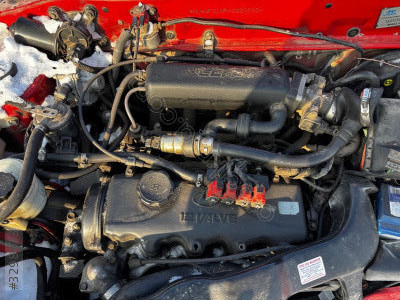 Orijinal HYUNDAİ ACCENT 1.5 12 Valf Çıkma Komple Motor