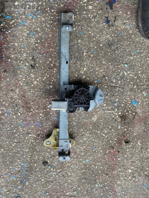 Renault Clio 4 orijinal sağ ön cam mekanizması 80725569R