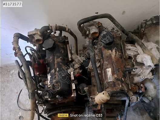 RENAULT 9 MOTORLAR BULUNUR