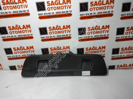 VW JETTA 2015 ÇIKMA ARKA BAGAJ KAPLAMASI OEM; 5C6867605A