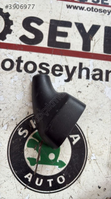 1K0858548 vw tiguan 2015 dikiz aynası sensör kapağı sağ