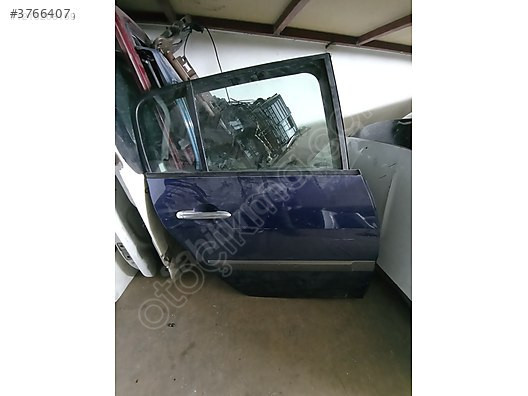 RENAULT MEGANE 2 HATCHBACK SAĞ ARKA KAPI HATASIZ DOLU