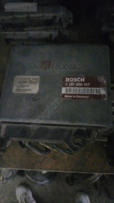 0261200157 E30 3.18i motor beyni