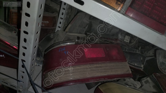 91 Mazda 626 stop lambası