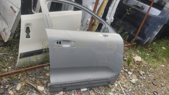 VOLVO V40 SAĞ ÖN KAPI ORJİNAL ÇIKMA