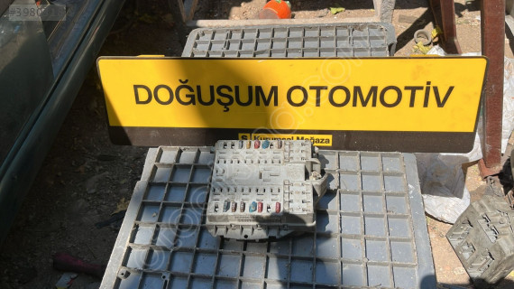 Fiat Albea Sigorta Kutusu