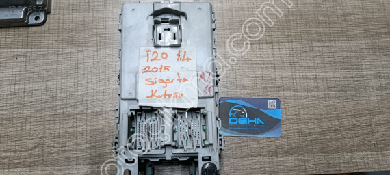 Hyundai İ20 çıkma orjinal iç sigorta kutusu BCM