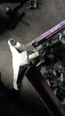 Ford focus 1 kasa şanzıman braketi takoz yedek parça