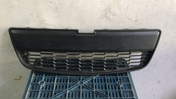 CHEVROLET AVEO ÖN TAMPON ORTA IZGARA ÇIKMA ORJİNAL YEDEK PARÇA