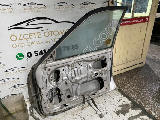 TOYOTA CORONA SAĞ ÖN KAPI AYNASI 1988-1992
