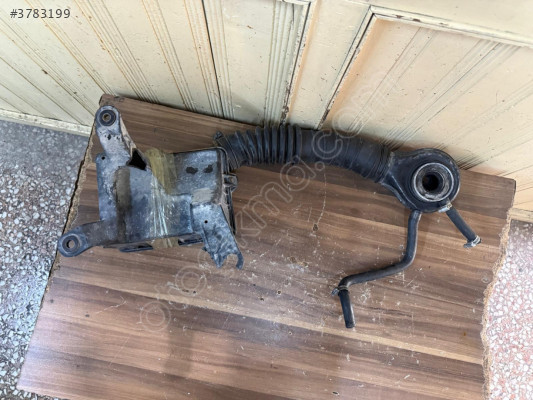HYUNDAİ ACCENT HAVA FİLTRE KUTUSU 95-00 MODEL ORJİNAL ÇIKMA