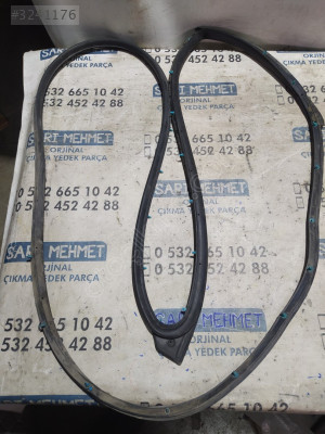 ÇIKMA TOYOTA YARİS SAĞ ÖN KAPI ÇERÇEVE FİTİLİ