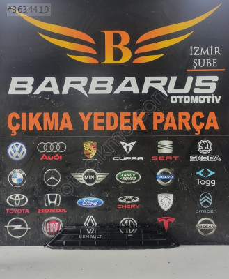 VOLVO XC60 ÖN TAMPON ORTA IZGARA 32234933